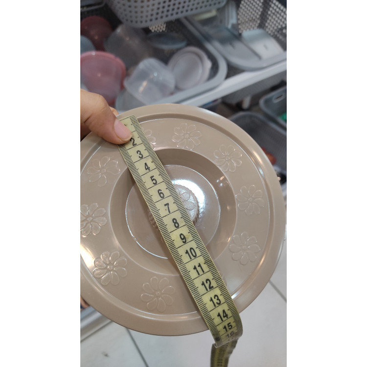 سطل درب دار