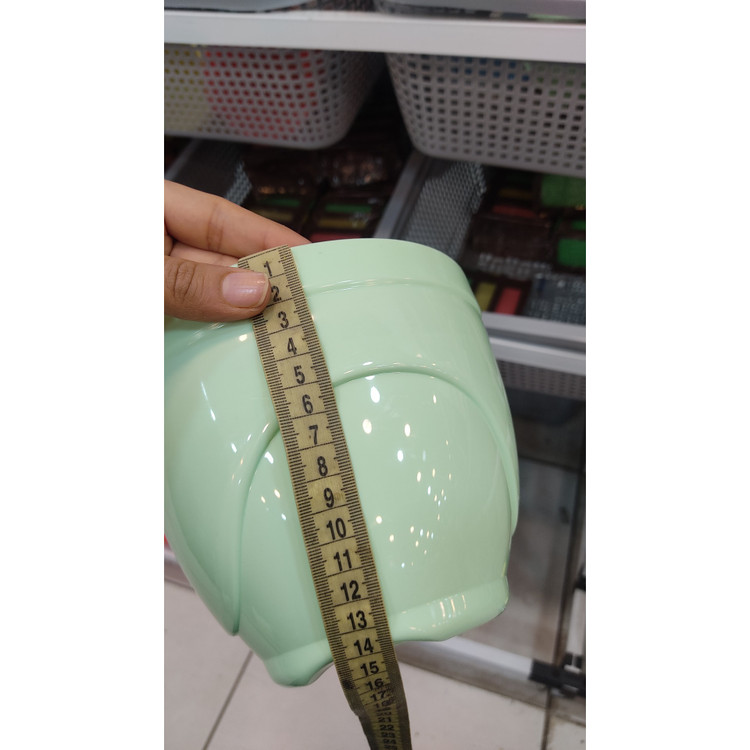 گلدان مربعی پلاستیکی
