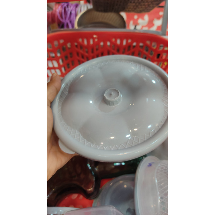 ظرف نگهدارنده غذا