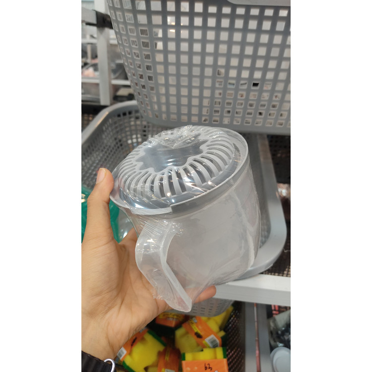 آبمیوه گیری مخزن دار دستی