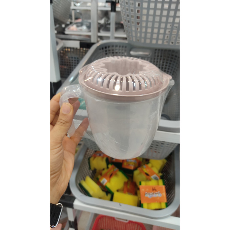 آبمیوه گیری مخزن دار دستی