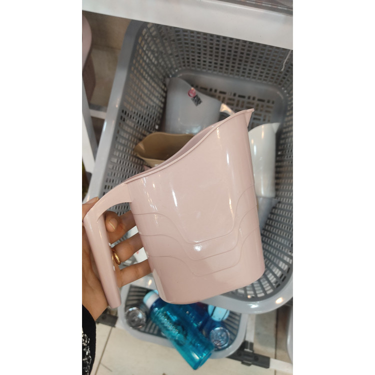 ظرف نگهدارنده شیر