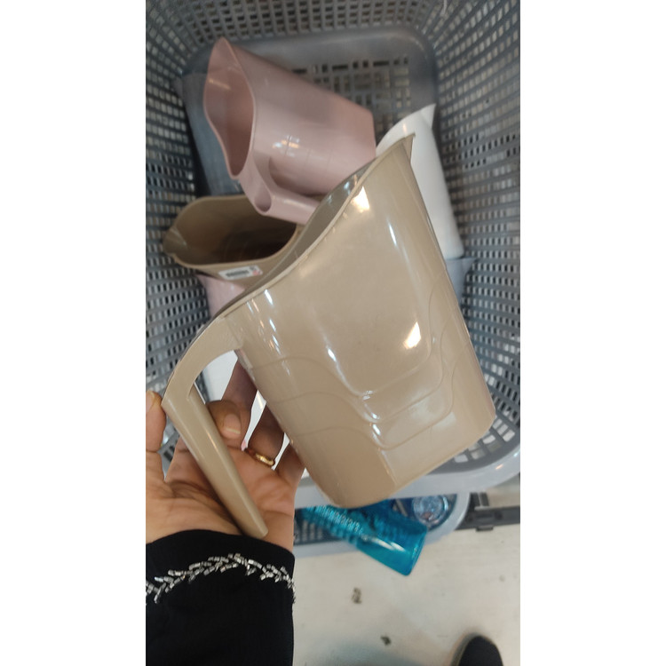 ظرف نگهدارنده شیر