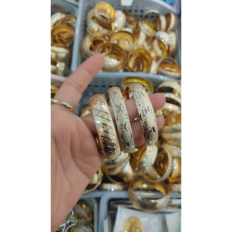 تکپوش رنگ طلا رنگ ثابت