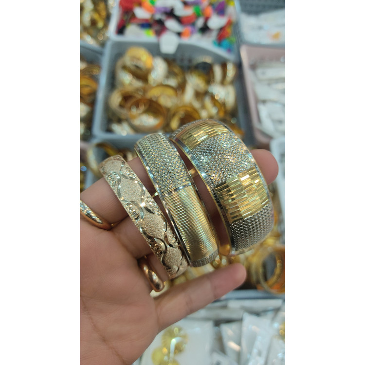 تکپوش رنگ طلا رنگ ثابت