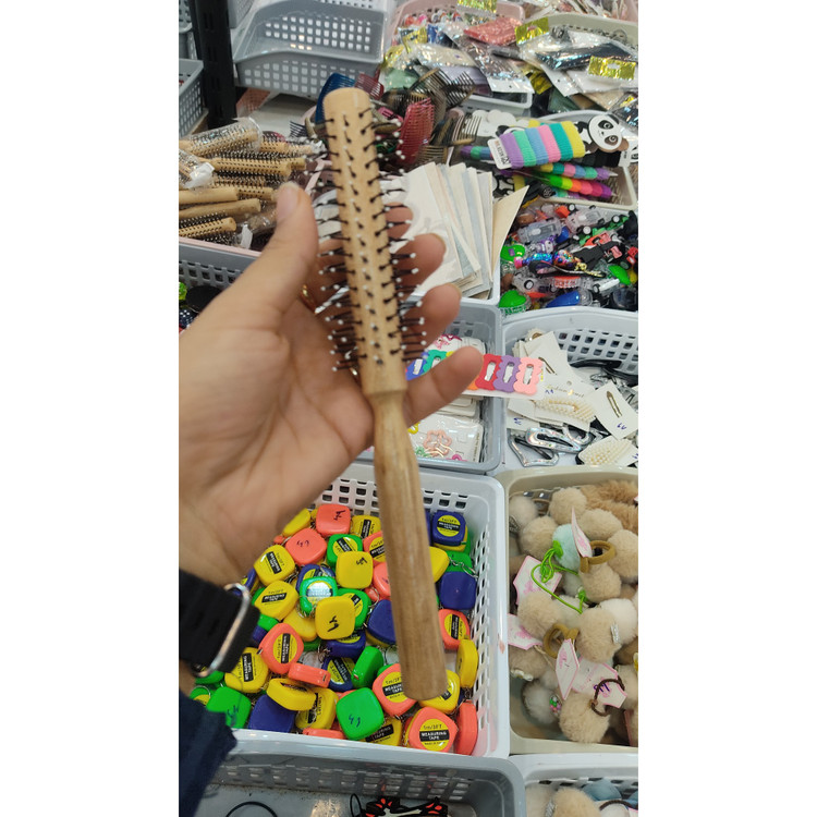 برس چوبی آرایشگاهی